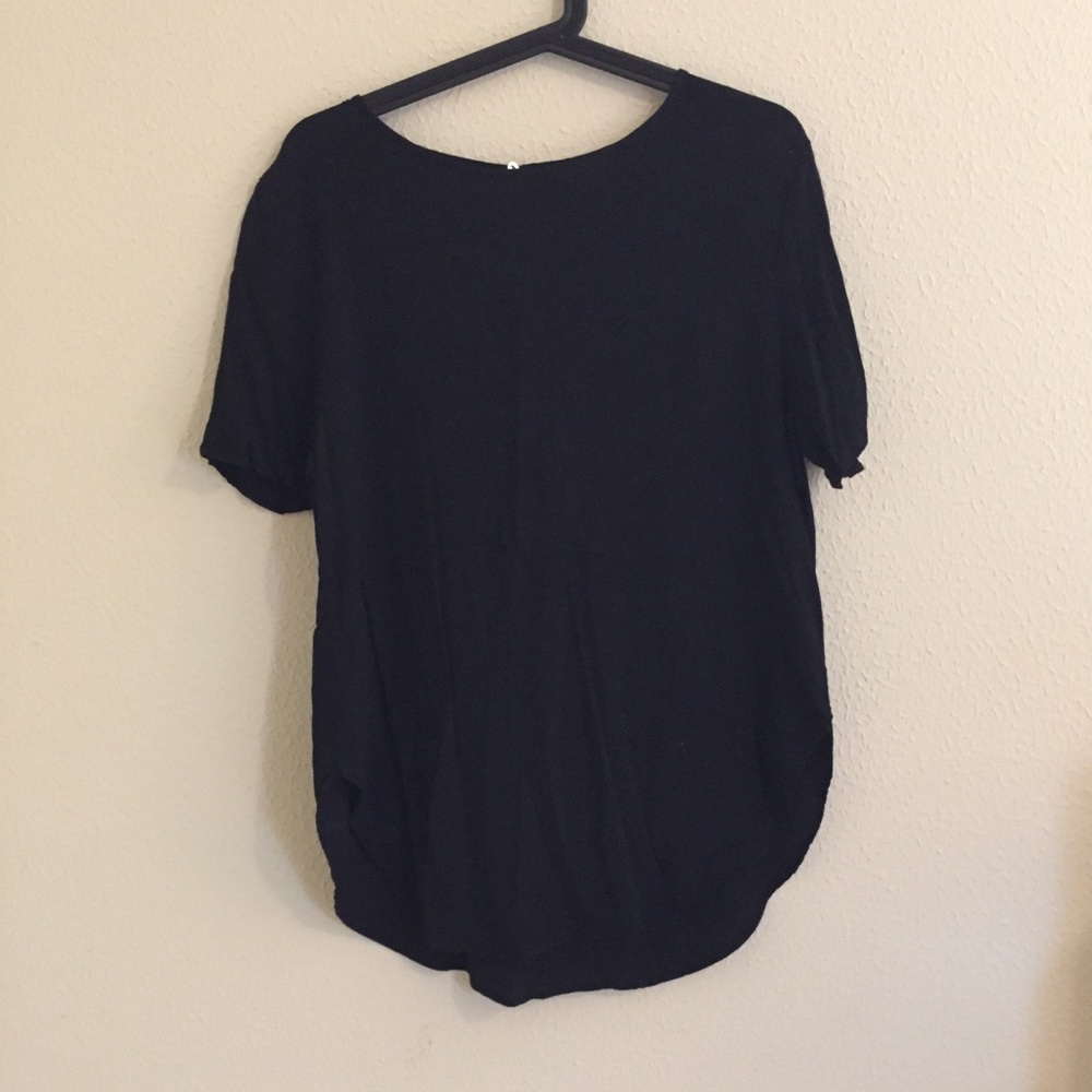 H&M black top with cute details
